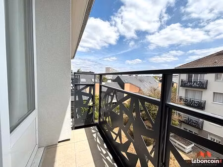 studio 1 pièce 25 m²