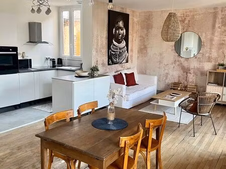 magnifique duplex de 81m2 meublé  disponible dès maintenant