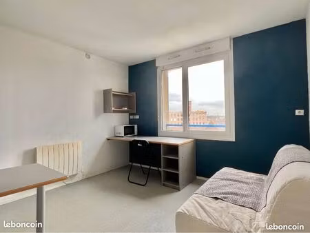 studio meublé avec parking