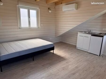 studio meublé neuf avec balcon