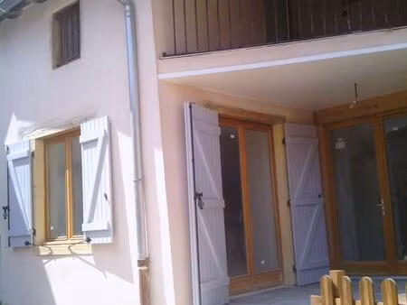 maison de hameau  t5  4 chambres  96 m² à 5 min de villefranche sur saône