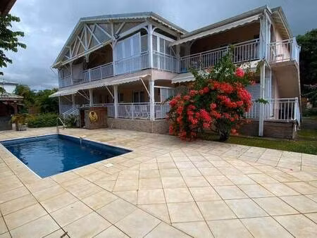 immeuble à vendre