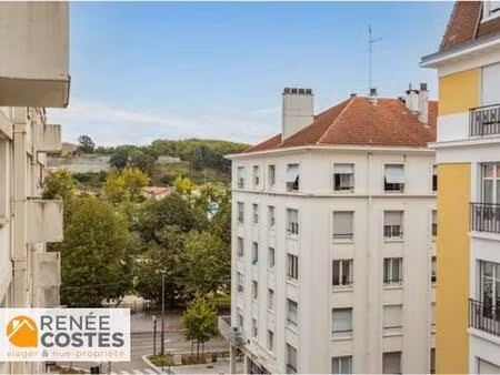 vente en nue propriété - f72 ans - bayonne (64100)