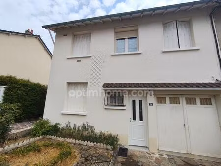 charmante maison parfaitement entretenue  située dans le quartier saint christophe