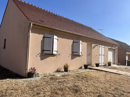maison de plain-pied à saint-maurice-sur-fessard