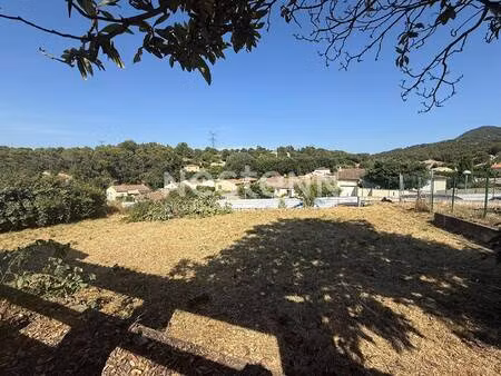 terrain constructible à vendre