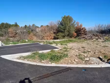terrain constructible viabilisé à vendre