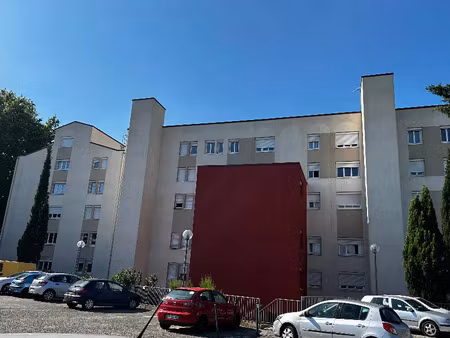 location appartement 3 pièces 69 m² à orange (84100)