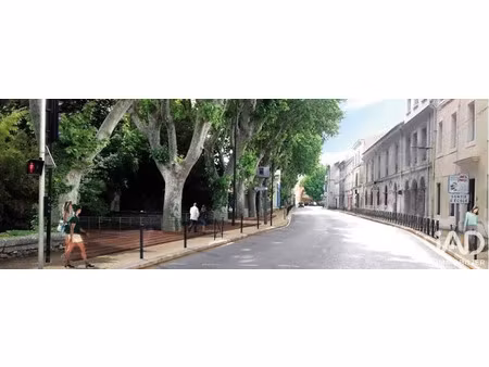 vente commerce 36 m² orange (84100)