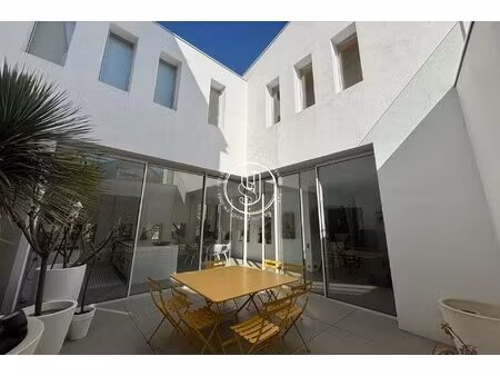 villa nîmes - 6 chambres - 302m²