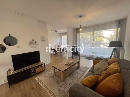 appartement 4 pièces - 77 m²