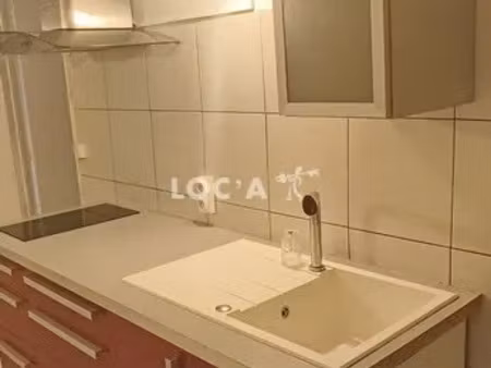 location appartement 1 pièce 32 m² à lyon 7 (69007)