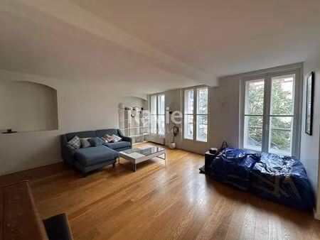 rue du faubourg saint-martin - paris 10e