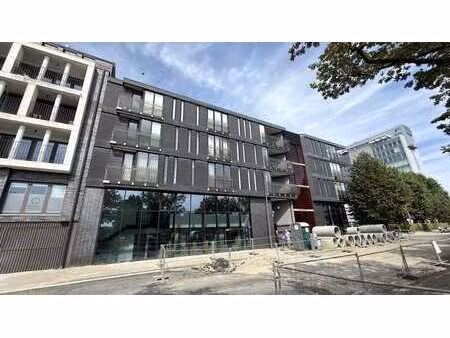 luxe duplex de bureau à louer le long du singel à anvers.