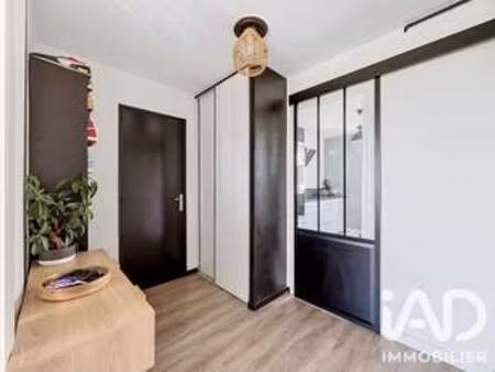 vente appartement 3 pièces à la maine (76150) : à vendre 3 pièces / 71m² la maine