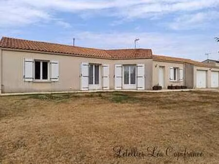 vente maison à saint-gelais (79410) : à vendre / 133m² saint-gelais