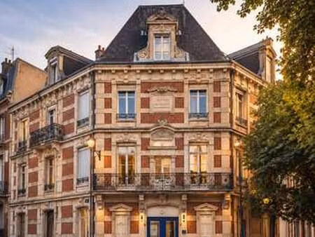 vente immeuble à prix-lès-mézières (08000) : à vendre / 735m² prix-lès-mézières