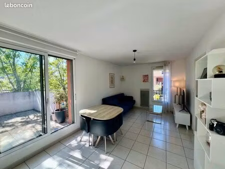 appartement t2