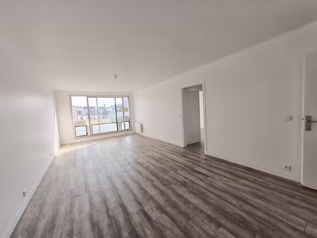 2 pièces de 59.21 m2 bd du montparnasse 75014