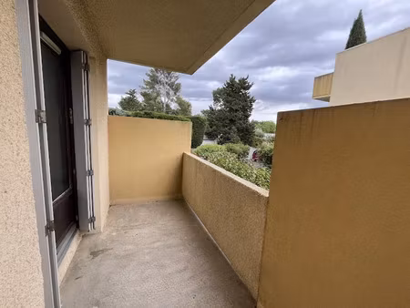 location appartement 1 pièce 27 m² à montpellier (34000)  496 €
