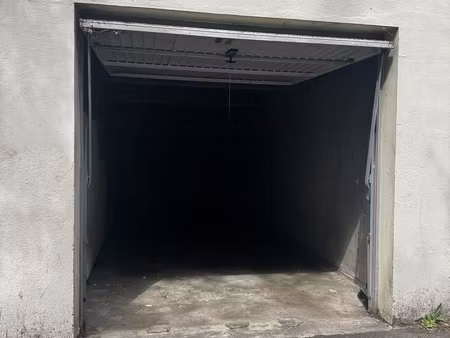vente garage 12 m²