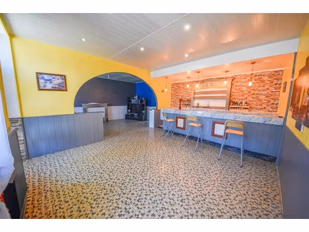 vente maison 7 pièces 192 m² à plounérin (22780)  245 000 €