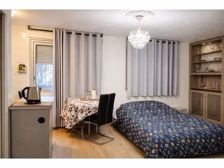 location appartement 1 pièce 25 m² à clichy (92110)