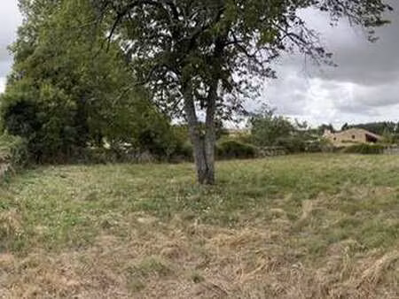 vente terrain à celles-sur-belle (79370) : à vendre / celles-sur-belle