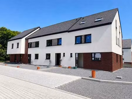 nouvelle phase - 12 maisons neuves