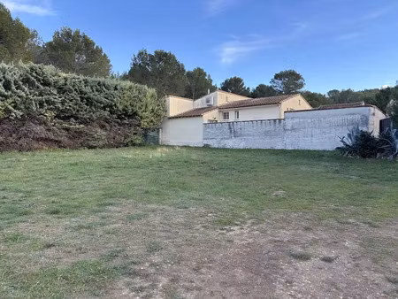 vente terrain 462 m² à fontvieille (13990)  210 000 €