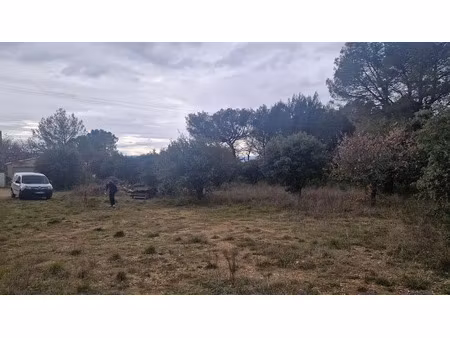 vente terrain 1140 m² à jouques (13490)  169 000 €