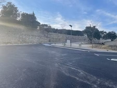 vente terrain 536 m² à salon-de-provence (13300)  230 000 €