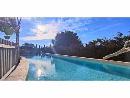 propriété avec piscine beauvoisin (30)