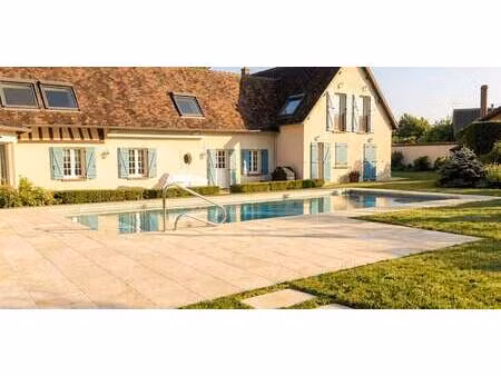 maison avec piscine houdan (78)