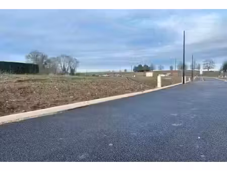 vente terrain 704 m² à chars (95750)  93 900 €
