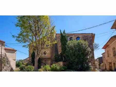 maison avec piscine et terrasse montpeyroux (34)