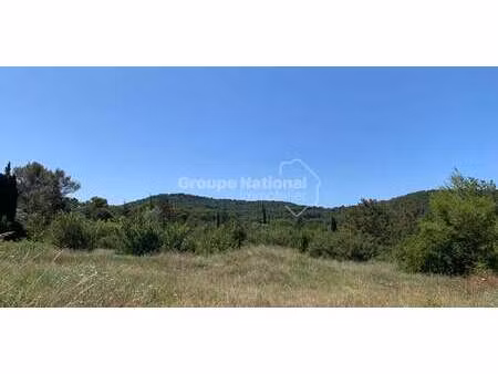 terrain pernes-les-fontaines (84)
