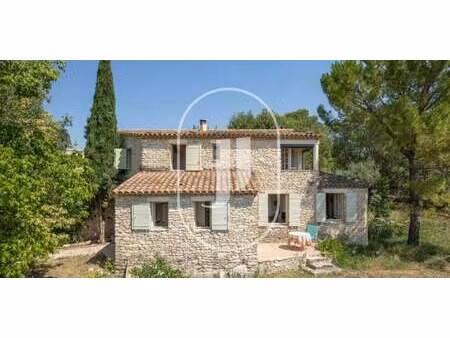 maison avec terrasse gordes (84)