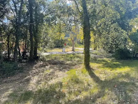 vente terrain 1932 m² à les cluses (66480)  124 900 €