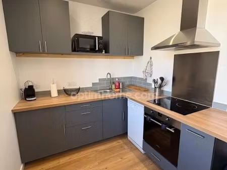location meublée appartement 2 pièces 47 m² à plouharnel (56340)  750 €