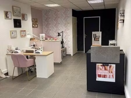 local commercial à louer