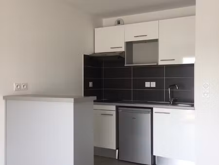location appartement 2 pièces 42 m² à blagnac (31700)