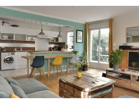 4 pièces meublé avec jardin de 60 m2 au 14 rue du ratrait 92