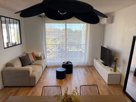 location meublée appartement 2 pièces 49 m² à toulouse (31000)  800 €