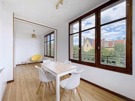 location meublée appartement 4 pièces 72 m² à nancy (54000)  890 €