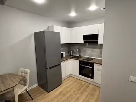 location meublée appartement 2 pièces 26 m² à paris 11ème (75011)  900 €