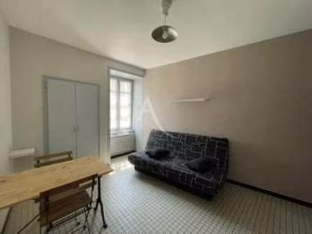 location appartement t1 meublé à fontenay-le-comte (85200) : à louer t1 meublé / 16m² font