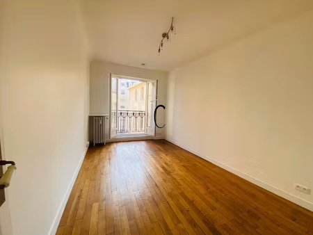 location appartement 1 pièce 29.6 m² à paris 5ème (75005)  1 123 €
