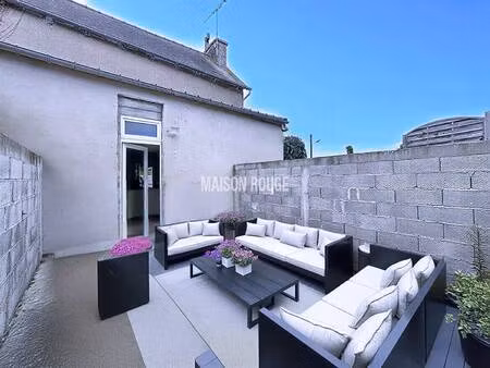 maison rouge