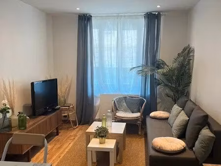 location meublée appartement 3 pièces 55 m² à lyon 3ème (69003)  1 190 €